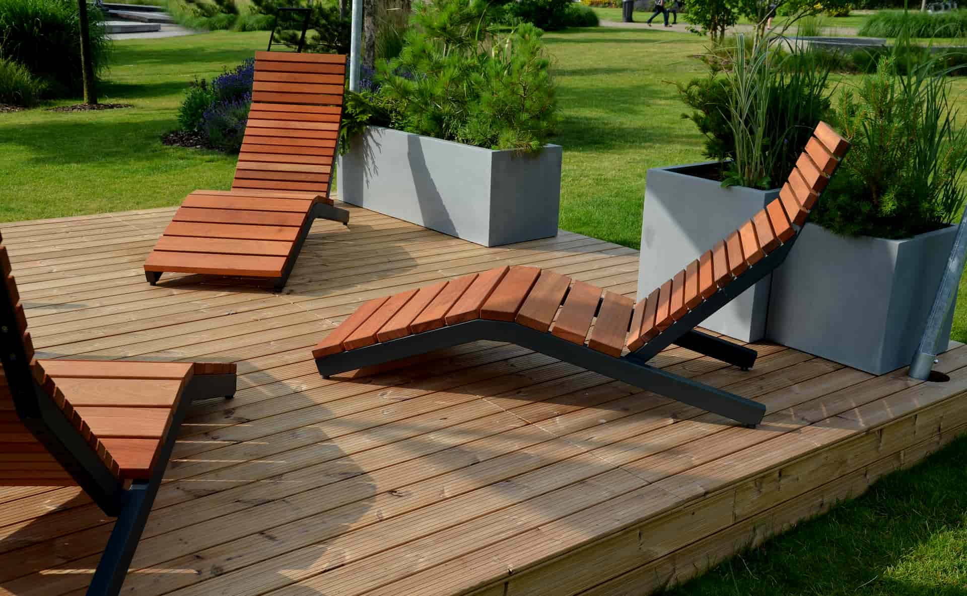 Decking experts near me Bagshot