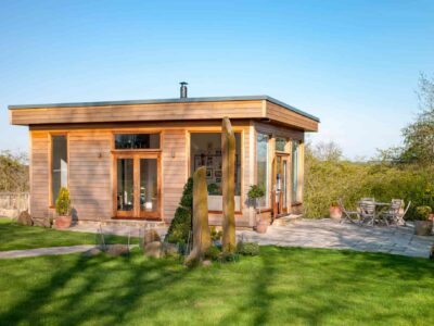 Garden room contractors Woking