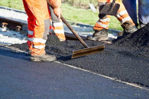 Tar & Chip Surface Dressing Woking